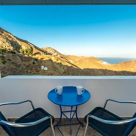 Panorama Apartment *