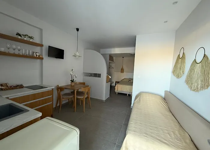 Panorama * アナフィ